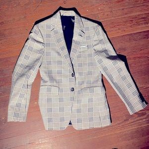 Zara Black/White Pattern Blazer W/ Modern Fit